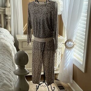 Leopard Print Lounge Set - Taupe & Dark Brown/ so soft